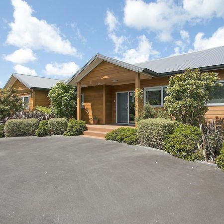Kaimai Country Lodge Катикати Экстерьер фото