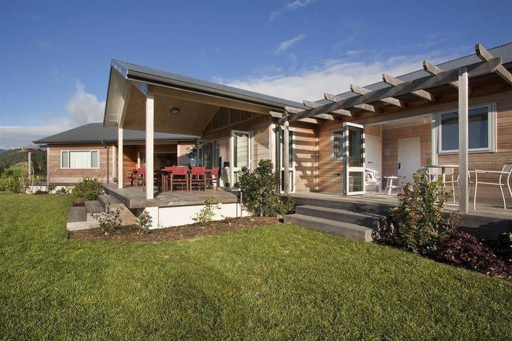 Kaimai Country Lodge Катикати Экстерьер фото