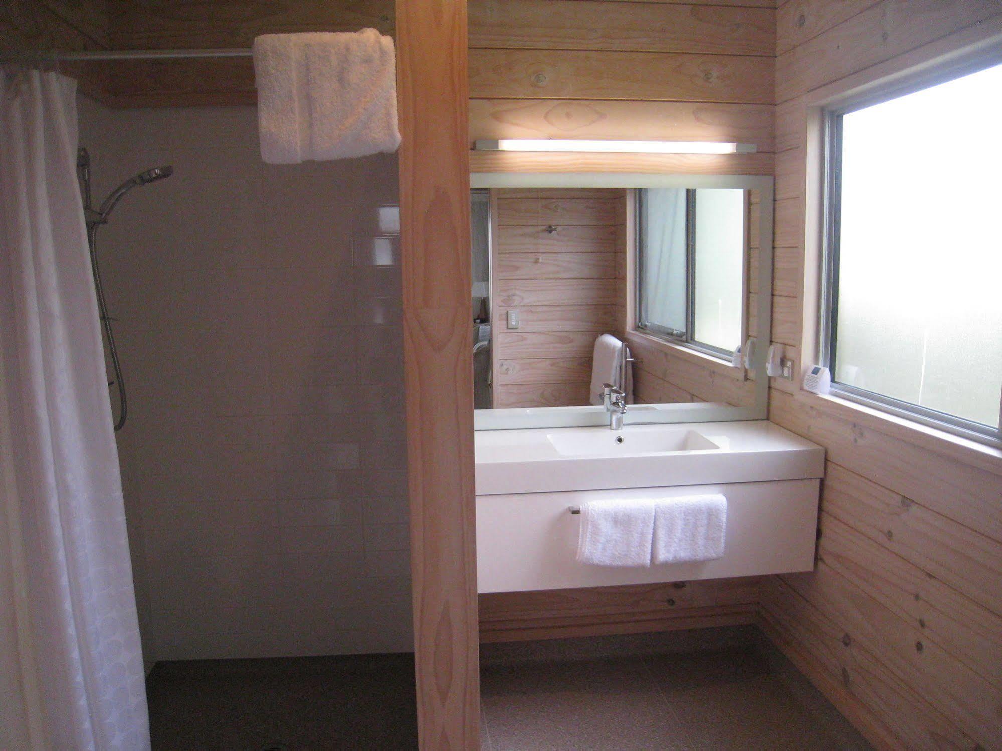 Kaimai Country Lodge Катикати Экстерьер фото